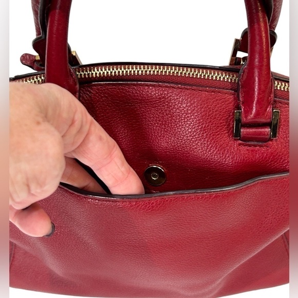 Michael Kors Riley Satchel Handbag Red Peebled Leather Gold Hardware EUC - Picture 5 of 11